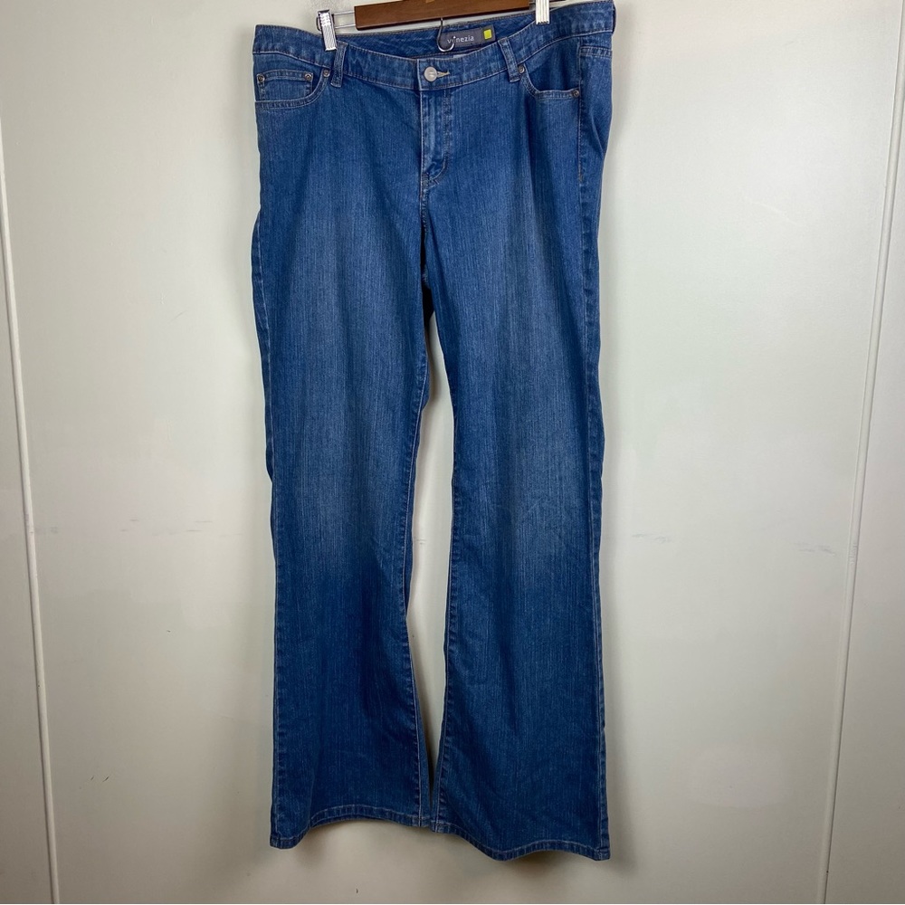 Venezia Stretch Flare Medium Wash Denim Jeans Plus Size‎ 4 y2k
